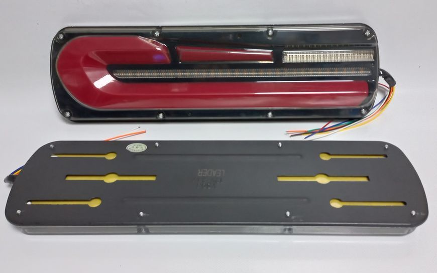 Ліхтар LED задній 12-24v до Автомобільної техніки, вантажівок, 46х13см (Поворотник, що біжить) 3178 фото