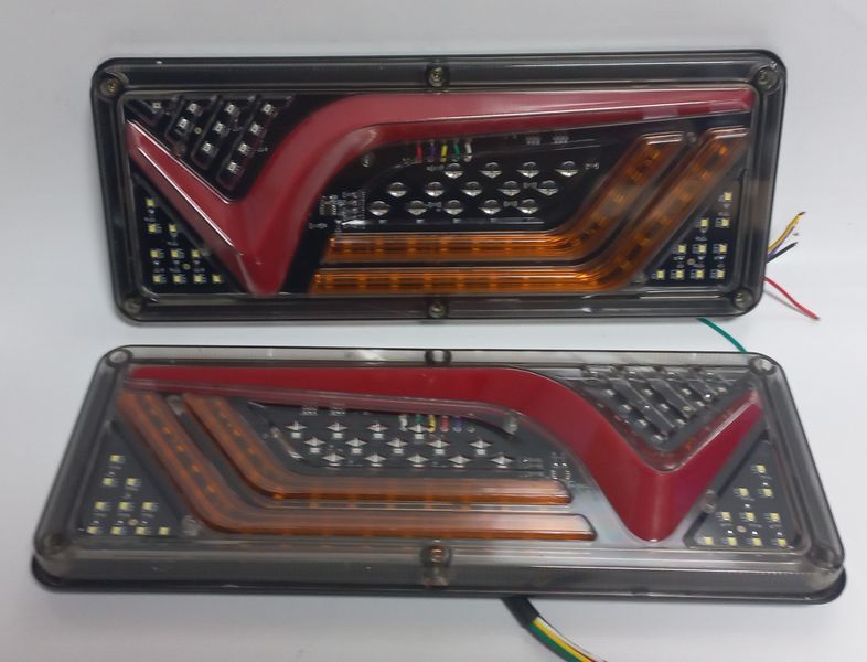 Ліхтар LED задній 12-24v до Автомобільної техніки, вантажівок, 33х13 см (Бігаючий поворотник) Ferrari 2827 фото
