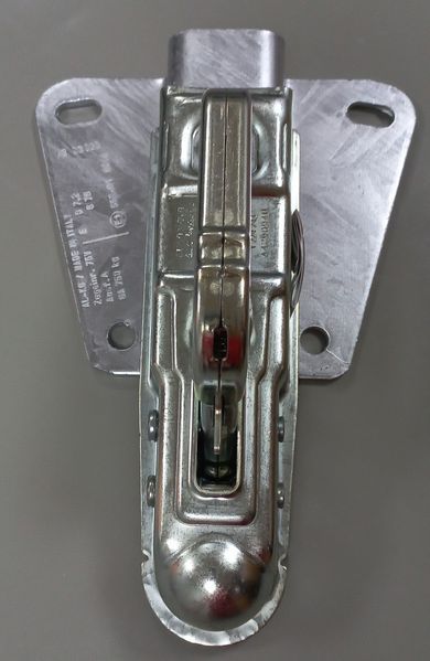 Замковое сцепное устройство AL-KO AK 75 V на V-образное дышло (202602) 202602 фото