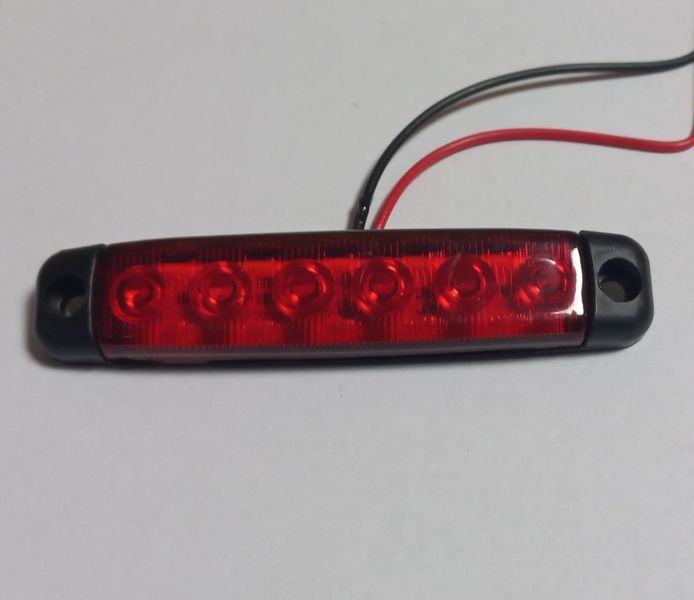 Фонарь габаритный 12/24 маркерный красный 95х20мм 6 LED на рамке (AutoLight) 397911 фото